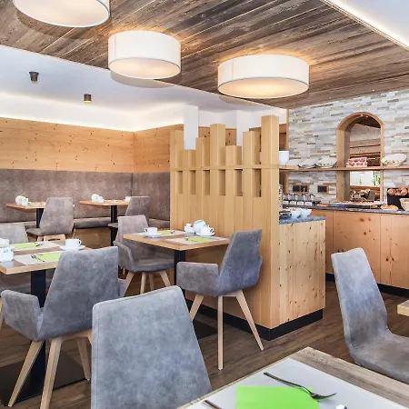 Garni Lanzinger Hotel